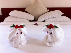 Long Life Riverside Hotel & Spa