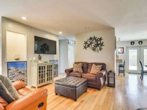 Pet-friendly Home w/ Pool & BBQ in Largo