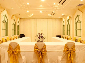 Golden Dragon Hotel