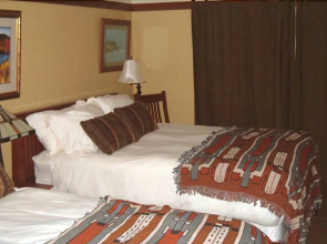 Inn of the Beachcomber