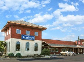 Travelodge Pioneer Villa