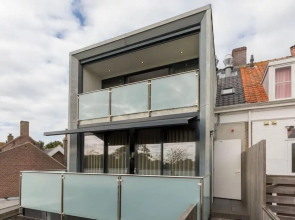 High-quality Holiday Apartment Right in the Center of Domburg