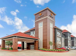 La Quinta Inn & Suites By Wyndham Orange