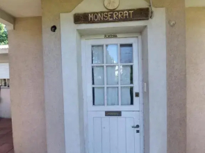 Monserrat Bungalows
