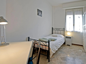 3 bedroom Apartment, Milano, Italia