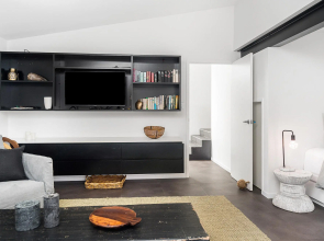 A PERFECT STAY - Bangalow Abode