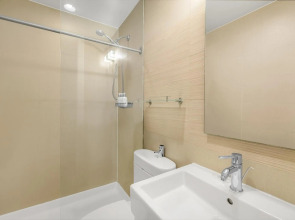 Hotel 27 by LuxUrban