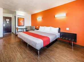 The Ellsworth Hotel, an Ascend Collection Hotel