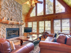 Crockett Mountain Lodge Nevaeh Cabin Rentals