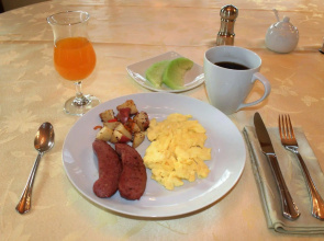 Maria's Creekside B&B