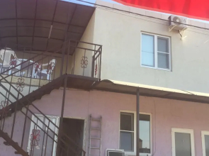 Gostevoi dom na Severnoi