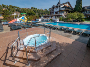 Santa Susanna Resort