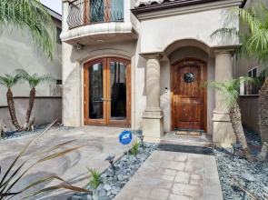 Beach Bungalow - 4 Br Home