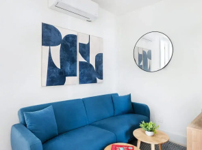 48-4fe 2BR Prime Midtown West