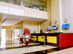 GreenTree Inn Express Laizhou Bus Station Wenhua Xi Street