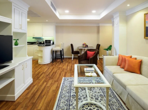 Court Wing Hotel Sukhumvit Bangkok