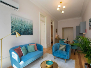 LovelyStay - 2BR Flat with AC in Duque de Loulé
