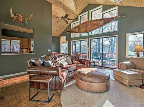 Fire Pit & Boat Slip: Waterfront Grove Getaway