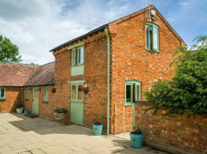 Sunshine Annex-double Bed,ensuite, Lounge, Kitchen