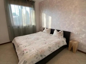 Casa LUX modern apartment between Como and Milan