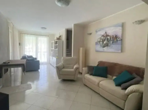 Delightful Villa With Garden and Pool in Albarella