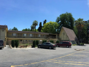 Discovery Inn