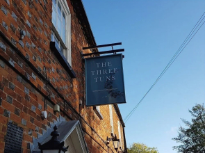 The Three Tuns Hotel