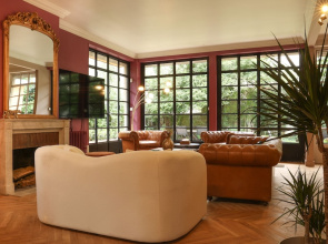 Erawan Boutique Hotel