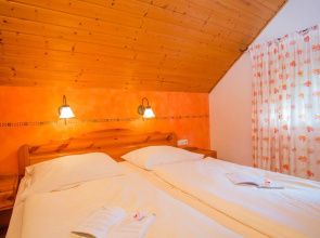 Holmernhof Dreiquellenbad Camping