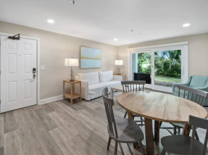 Quiet PCB Condo at The Cay  Porch  Free Parking, Panama City Beach