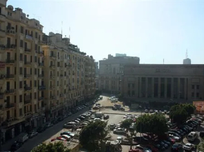 Hola Cairo Hostel
