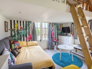 Tiny House in Wonderland