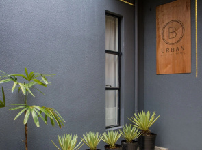 Urban Boutique Hotel