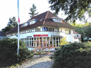 Hotel Konbanwa