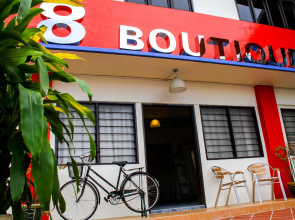 8 Boutique By The Sea