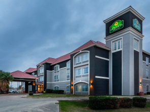 La Quinta Inn & Suites by Wyndham Seguin