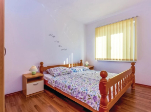 Beautiful Home in Dobrinj With Wifi and 2 Bedrooms