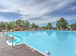 Holiday Hills Resort Condo w/ Hot Tub Access