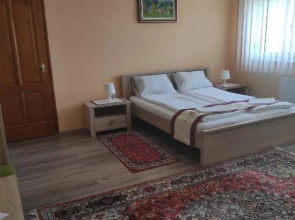 Maros Vendégház