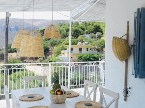 Menori Luxury Suite