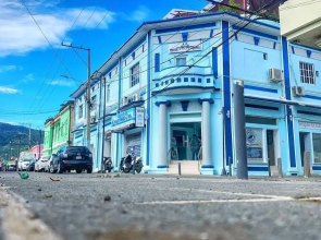 Dinasty Hotel