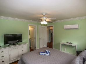 203 Fairweather Villa A