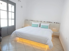 Anthemis Suites