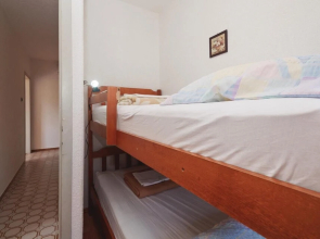 Stunning Home in Cesarica With Wifi and 3 Bedrooms