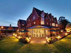 Hempstead House Hotel