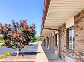 Econo Lodge Russellville