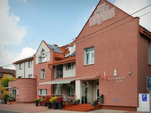 Hotel Capitol