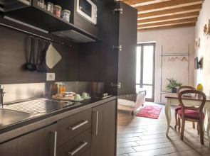 Conte Federico Apartments