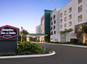 Hampton Inn & Suites Miami Kendall