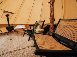 Lake View Cozy Tents